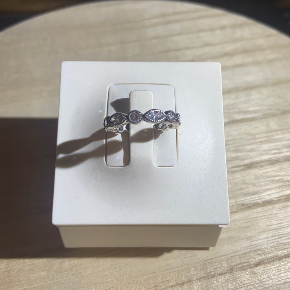 Pandora ring Alluring Brilliant Marquise